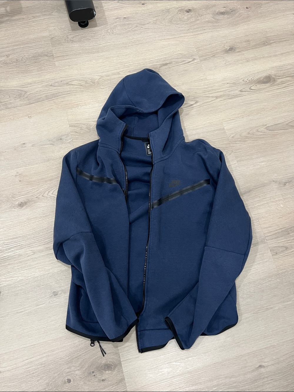 Nike Tech Men's Navy Hooded Performance Zip Jacket FLAWED